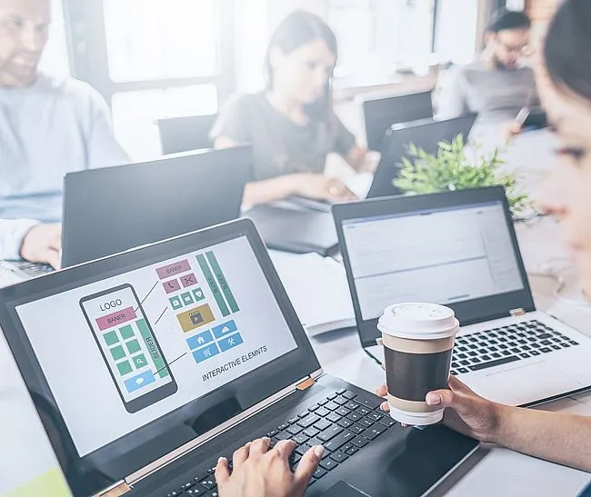 Diseño de una web corporativa en pantalla